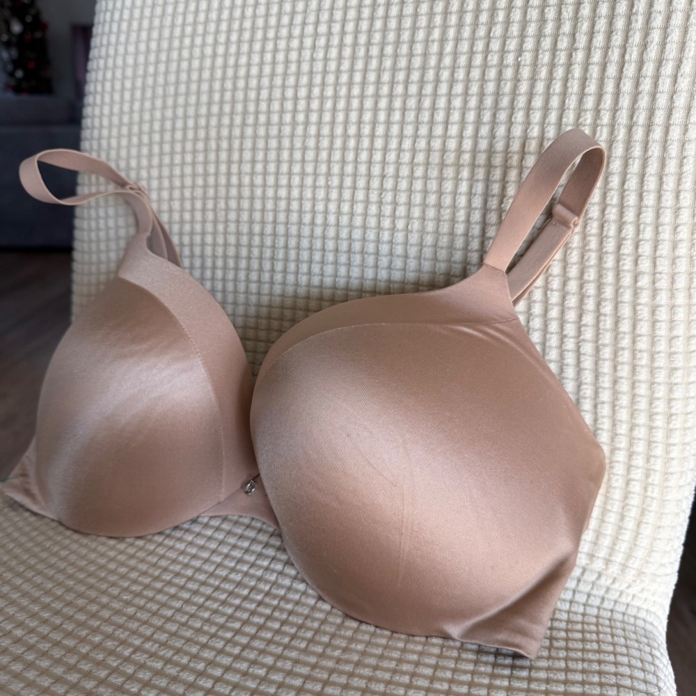 Victoria's Secret Push‎ Up Bra Nude Tan Teo Toned 36D lingerie top low cut - Picture 3 of 8